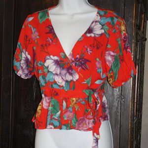 One Clothing Floral Women's Crop Top